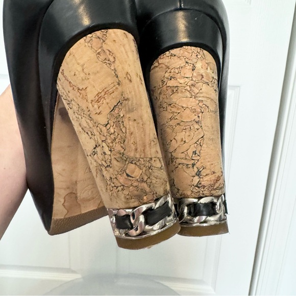 Chanel Black Leather Chain Link Cork Heel Open Toe Pumps Size IT37 US7 - Picture 8 of 13